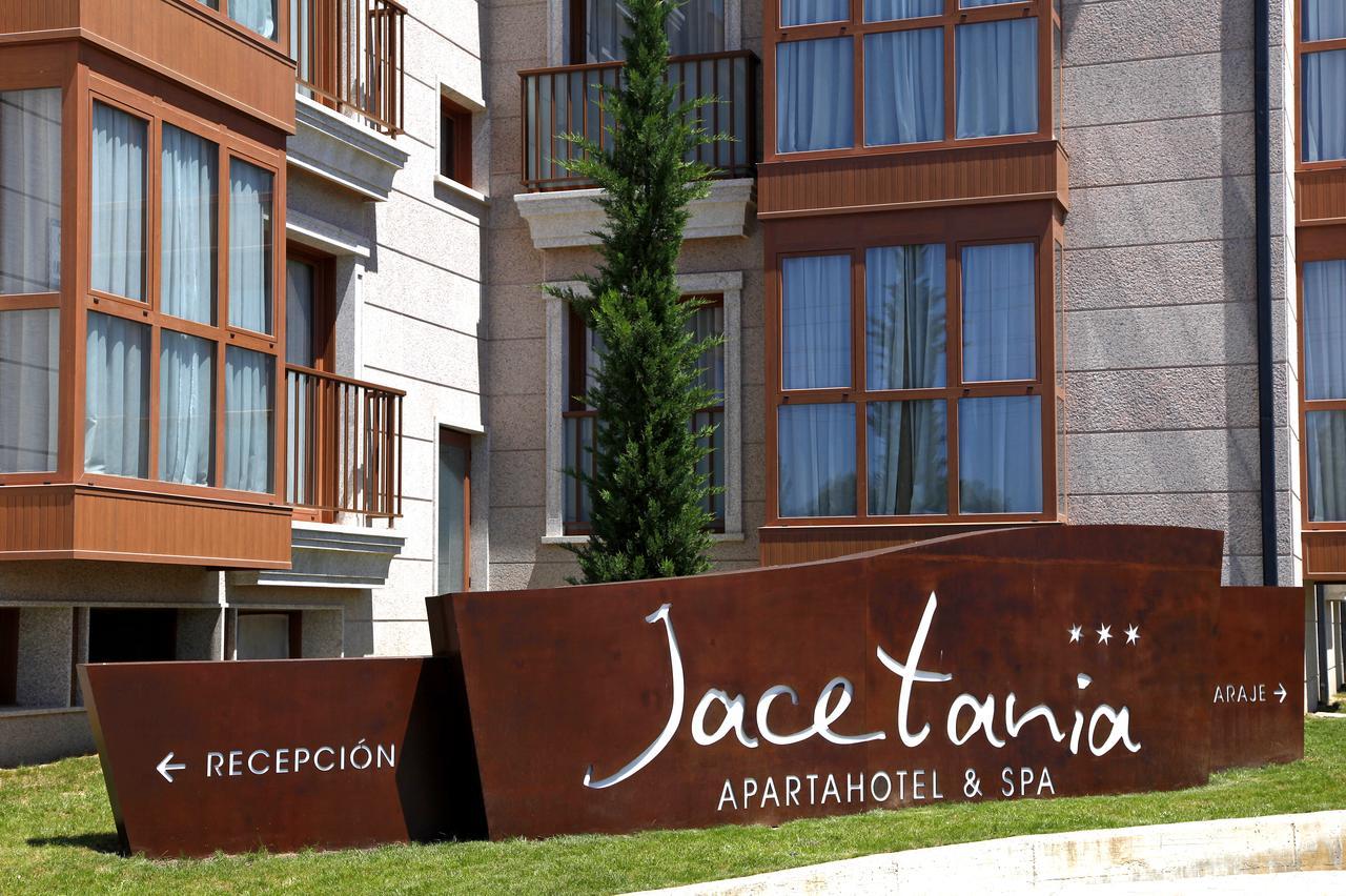 Apartahotel&Spa Jacetania Jaca Exterior foto